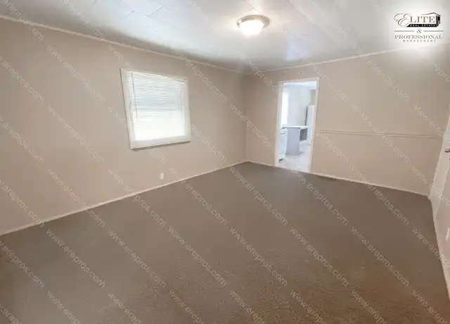 Property at 1229 Lyon St, Flint, MI, 48503, 1 bed, 1 bath, [object Object]