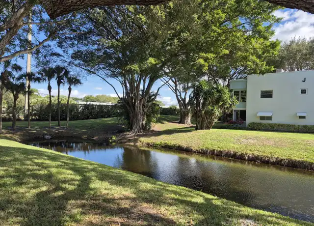 Property at 433 Normandy J, Delray Beach, FL, 33484, 2 beds, 2 baths, [object Object]
