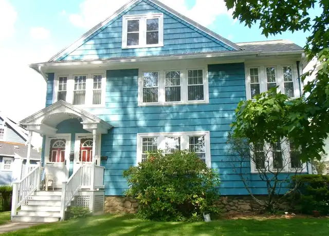Property at 6 Woodman Rd Unit 2, Worcester, MA, 01602, 3 beds, 1 bath, [object Object]