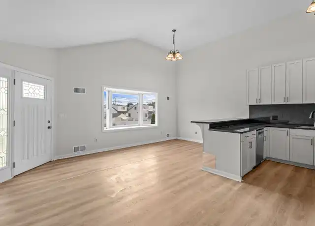 Property at 336 Winfield Ave Unit 2F, Jersey City, NJ, 07305, 3 beds, 2 baths, [object Object]