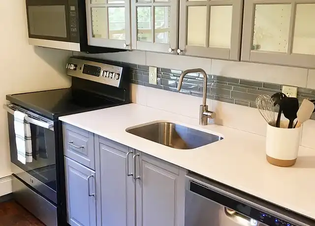 Property at Hamlet - 244 E Montgomery Ave, Ardmore, PA, 19003, 2 beds, 1 bath, [object Object]