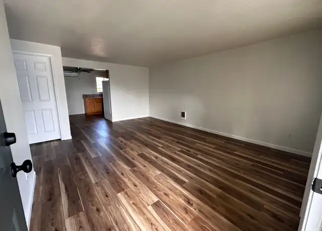 Property at 130 S Monmouth Ave Unit 144-5, Monmouth, OR, 97361, 1 bed, 1 bath, [object Object]