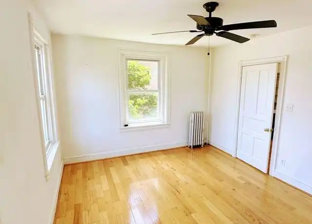 Property at 131 E Washington Ln, Philadelphia, PA, 19144, 5 beds, 2.5 baths, [object Object]