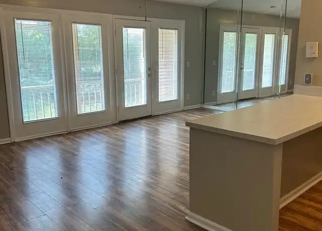 Property at 6166 Meadow Rose Ln, Charlotte, NC, 28215, 2 beds, 2 baths, [object Object]