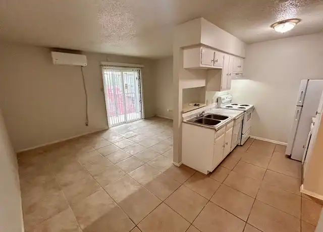 Property at 901 E 40th St Unit 305, Austin, TX, 78751, 1 bed, 1 bath, [object Object]
