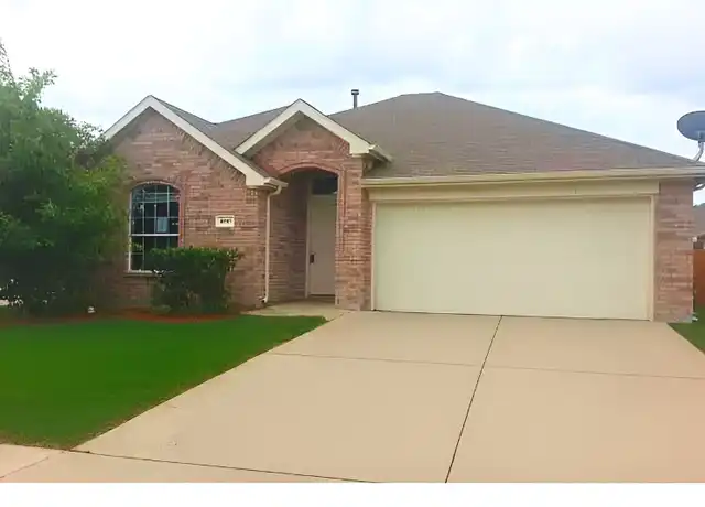 Property at 400 Angler Dr, Crowley, TX, 76036, 3 beds, 2 baths, [object Object]