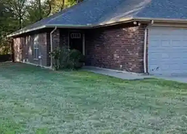 Property at 106 Honey Bee Dr, Joshua, TX, 76058, 3 beds, 2 baths, [object Object]