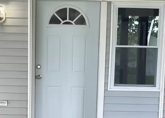 Property at 50 Swanson Ave, Stratford, CT, 06614, 1 bed, 1 bath, [object Object]