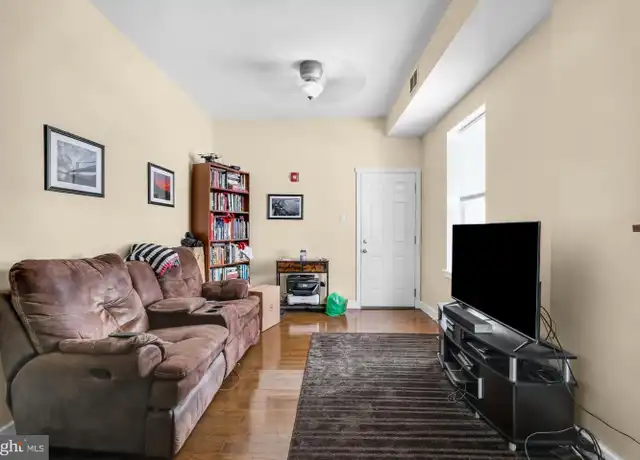 Property at 112 E Allen St Unit 2, Philadelphia, PA, 19122, 2 beds, 1 bath, [object Object]