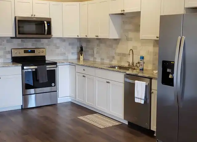 Property at 110 N Main St Unit C, Franklin, VA, 23851, 1 bed, 1 bath, [object Object]