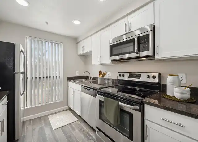 Property at Country Brook Apartments - 4909 W Joshua Blvd, Chandler, AZ, 85226, 3 beds, 2 baths, [object Object]