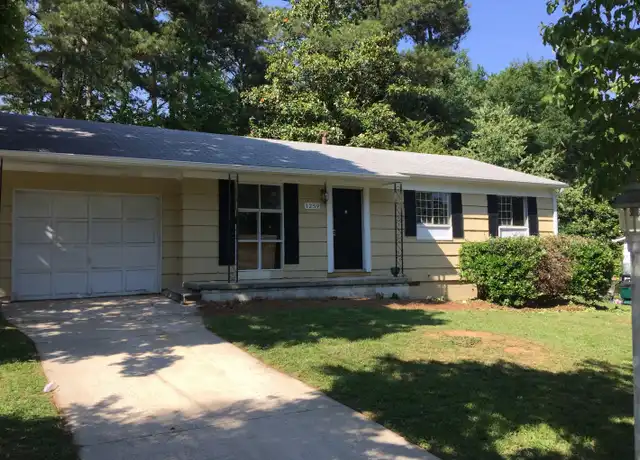 Property at 1259 Pineglen Dr, Riverdale, GA, 30296, 4 beds, 2 baths, [object Object]