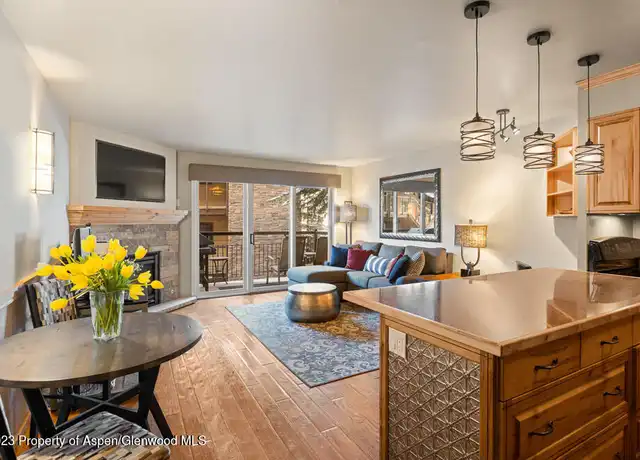 Property at 400 Wood Rd Unit 2113H, Aspen, CO, 81611, 1 bed, 1 bath, [object Object]