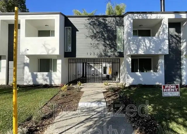 Property at 12325 Moorpark St Unit 206, Studio City, CA, 91604, 2 beds, 2 baths, [object Object]