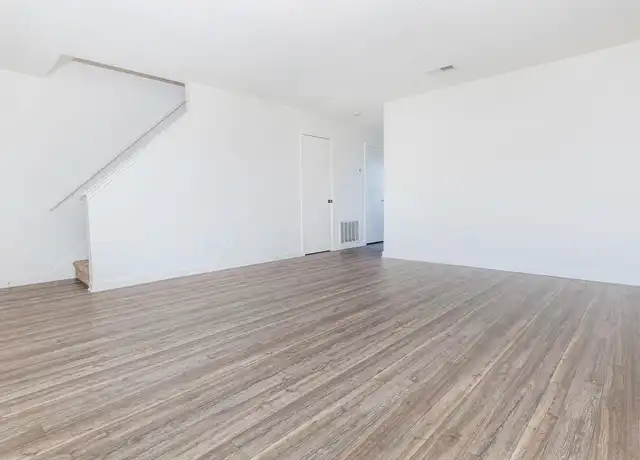 Property at Greentree Pointe - 1640 W Main St, Lebanon, TN, 37087, 3 beds, 2 baths, [object Object]