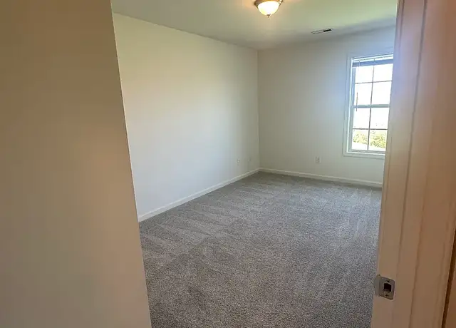 Photo of 840 Hays Blvd, Lexington, KY 40509