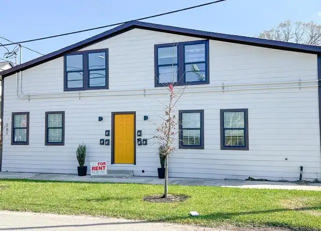 Property at 201 Eastwood St Unit 1, Houston, TX, 77011, 1 bed, 1 bath, [object Object]