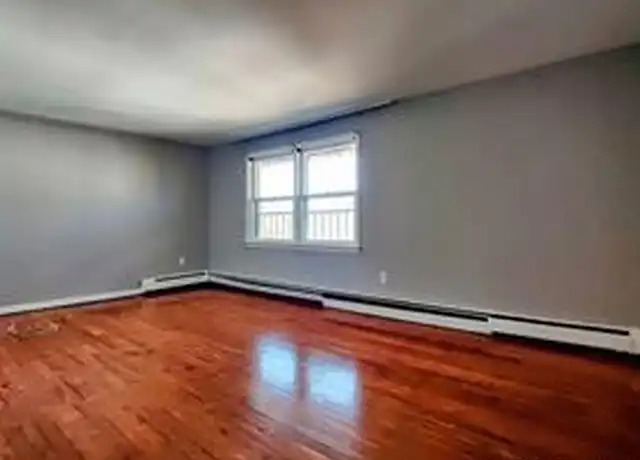 Property at 94 William St Unit 1, Yonkers, NY, 10701, 2 beds, 1 bath, [object Object]
