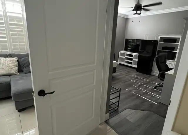 Property at 10965 Merritt Dr, Stockton, CA, 95219, 1 bed, 1 bath, [object Object]