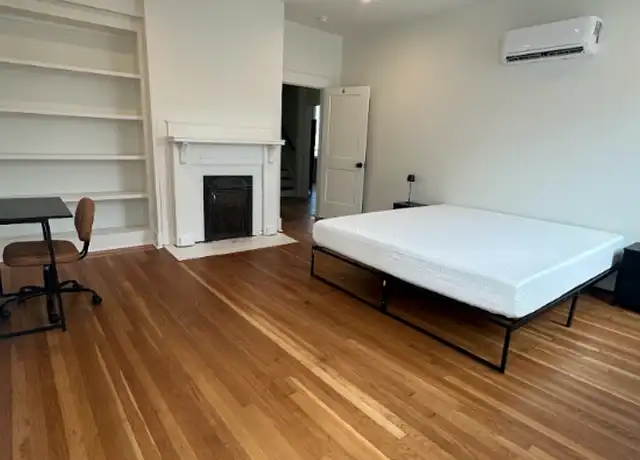 Property at 1133 E Henry St, Savannah, GA, 31404, 1 bed, 1 bath, [object Object]