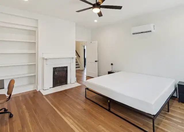 Property at 1133 E Henry St, Savannah, GA, 31404, 1 bed, 1 bath, [object Object]