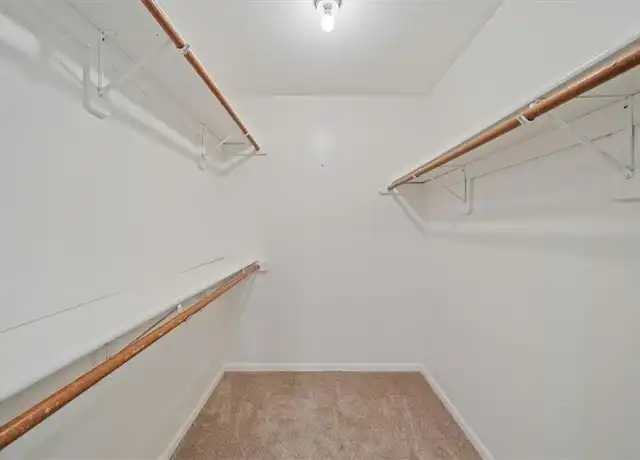 Property at 3904 Wellington Dr, Saint Joseph, MO, 64506, 2 beds, 2 baths, [object Object]