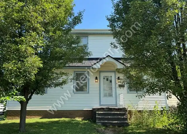 Property at 1838 3rd St, Fort Wayne, IN, 46808, 3 beds, 1.5 baths, [object Object]
