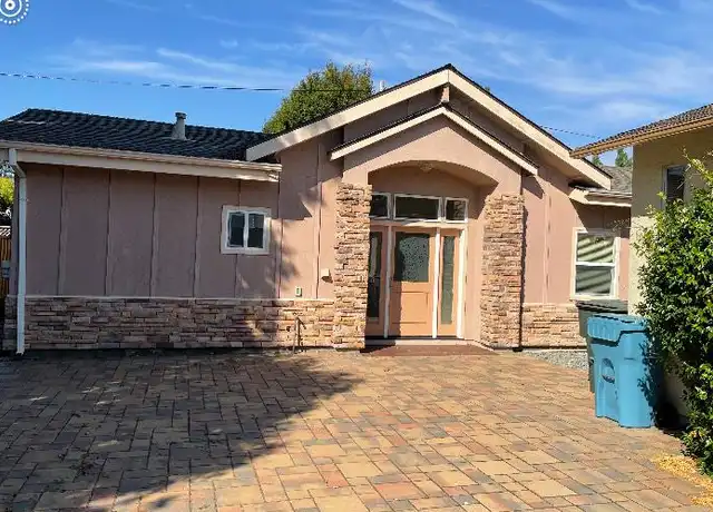 Property at 3125 Ross Rd, Palo Alto, CA, 94303, 2 beds, 2 baths, [object Object]