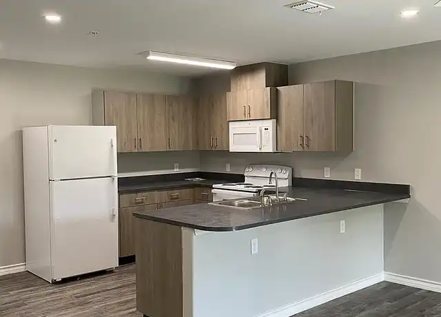 Property at Resaca View - 2100 Laredo Rd, Brownsville, TX, 78520, 2 beds, 2 baths, [object Object]