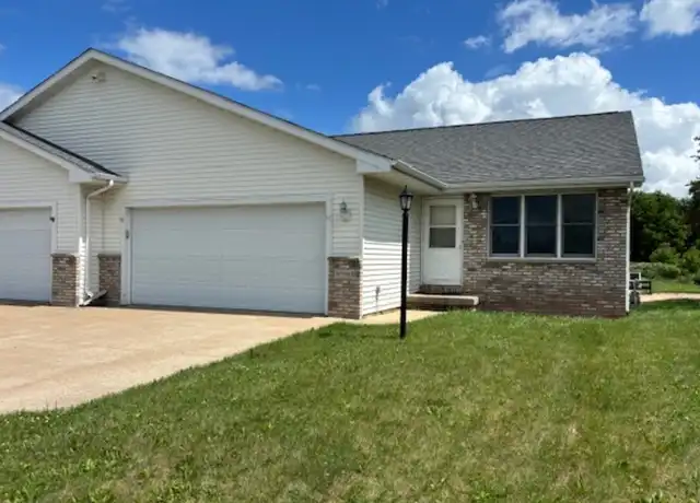 Property at W7062 Maple Terrace Rd, Greenville, WI, 54942, 2 beds, 1.5 baths, [object Object]