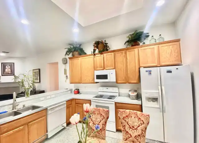Property at 5632 Rickshaw Ln, Plano, TX, 75094, 4 beds, 2 baths, [object Object]
