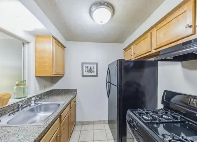 Property at 39 Central Ave, Dayton, OH, 45406, 0 beds, 1 bath, [object Object]