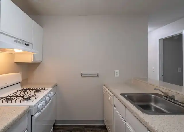Property at 2340 Michael Ave SW Unit 2340 5, Wyoming, MI, 49509, 2 beds, 1 bath, [object Object]