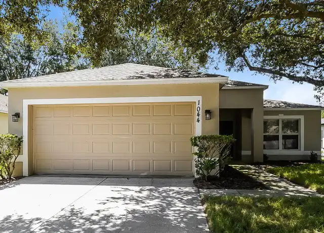 Property at 1044 Remington Ave, Eustis, FL, 32726, 3 beds, 2 baths, [object Object]