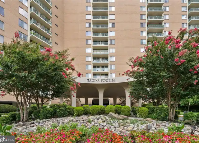 Property at 501 Slaters Ln #907, Alexandria, VA, 22314, 1 bed, 1 bath, [object Object]