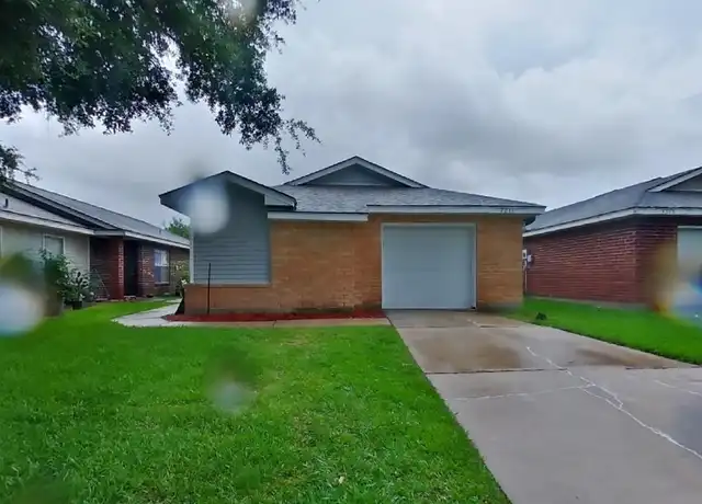 Property at 3211 Kelling St, Houston, TX, 77045, 4 beds, 2 baths, [object Object]