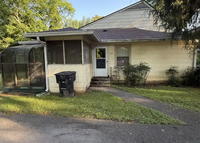 Property at 727 West St Unit A, Murfreesboro, TN, 37130, 2 beds, 1 bath, [object Object]