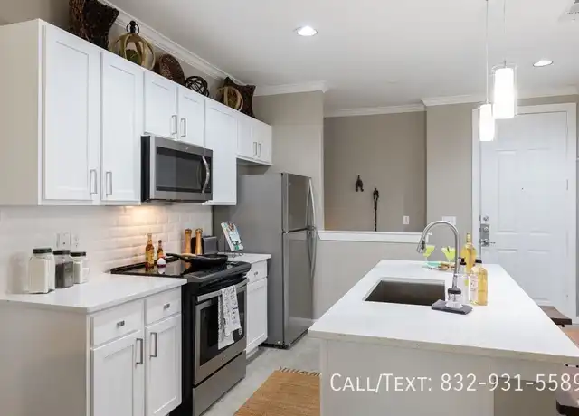 Property at 2235 Timberloch Pl Unit BTC1, The Woodlands, TX, 77380, 1 bed, 1 bath, [object Object]