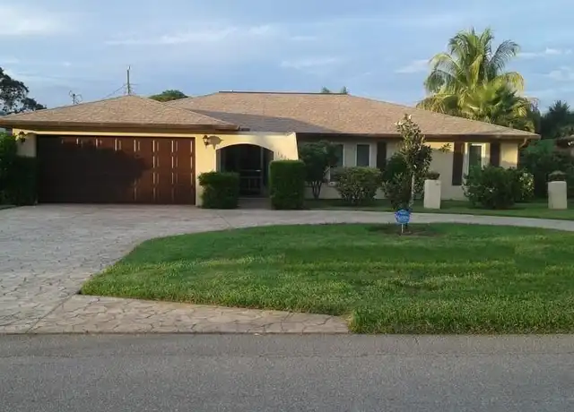 Property at 1337 Wisconsin Dr, Naples, FL, 34103, 3 beds, 2 baths, [object Object]
