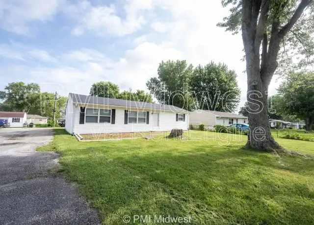 Property at 126 Lewis Dr, Mooresville, IN, 46158, 3 beds, 1 bath, [object Object]