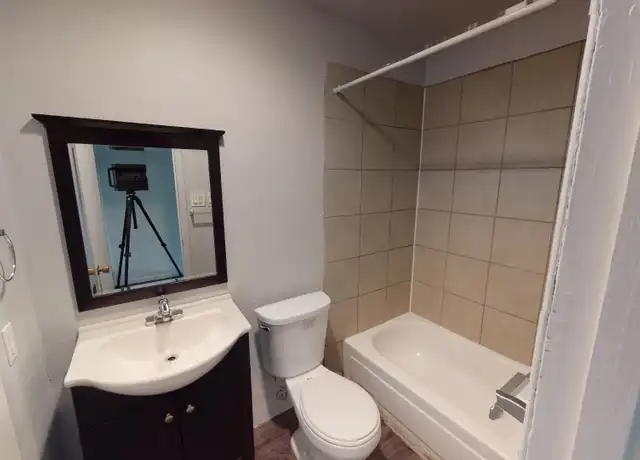 Property at 1515 8th St NW Unit 04, Albuquerque, NM, 87102, 2 beds, 1 bath, [object Object]