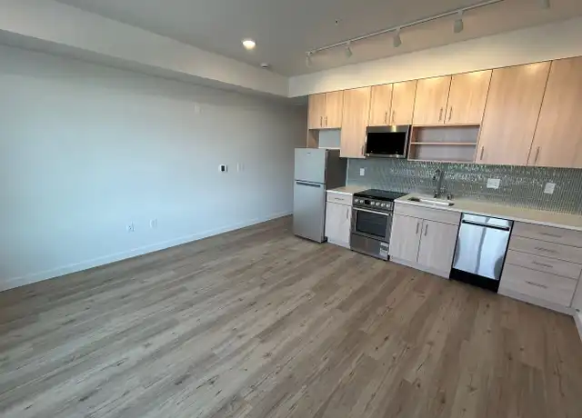 Property at 951 W Walton Ave Unit 402, Spokane, WA, 99205, 0 beds, 1 bath, [object Object]