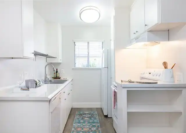 Property at The Waverly at Campbell - 2200 Curtner Ave, Campbell, CA, 95008, 1 bed, 1 bath, [object Object]