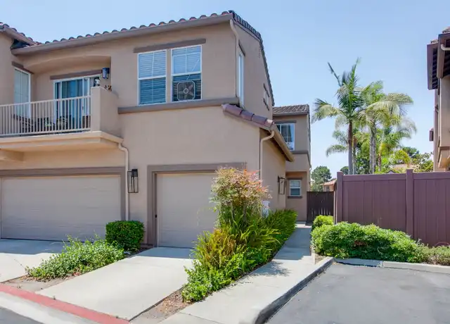 Property at 633 Sumner Way #3, Oceanside, CA, 92058, 3 beds, 2.5 baths, [object Object]