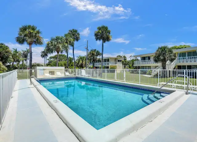Property at 2755 NE 28th Ave Unit F2, Lighthouse Point, FL, 33064, 2 beds, 2 baths, [object Object]