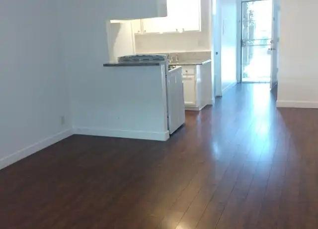 Property at 8770 Van Nuys Blvd Unit 04, Panorama City, CA, 91402, 0 beds, 1 bath, [object Object]
