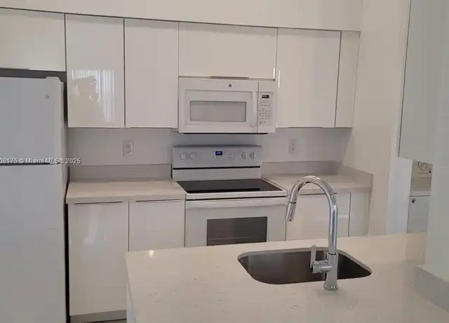 Property at 2881 N Oakland Forest Dr #309, Oakland Park, FL, 33309, 2 beds, 2 baths, [object Object]