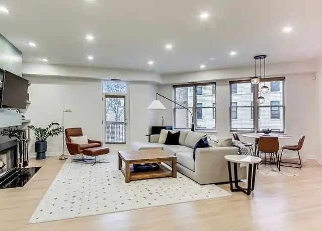 Property at 845 W Altgeld St Unit 2D, Chicago, IL, 60614, 2 beds, 2 baths, [object Object]