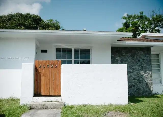 Property at 20522 SW 92nd Pl Unit 0, Cutler Bay, FL, 33189, 2 beds, 2 baths, [object Object]