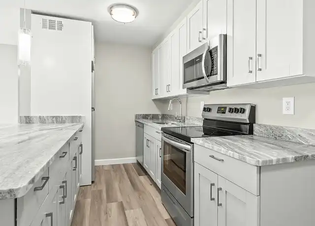 Property at Renaissance Hills - 1710 Devonshire Rd, Hauppauge, NY, 11788, 1-3 bed, 1-2 bath, [object Object]